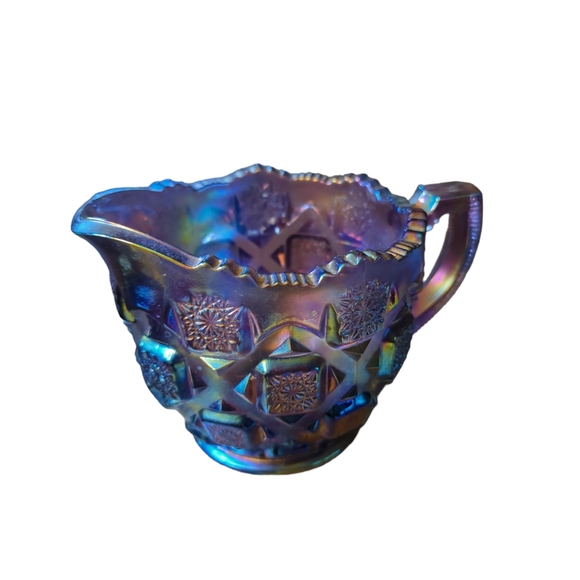 Vintage Westmoreland Glass Quilt Pattern Amethyst Creamer pitcher handle - Picture 3 of 7